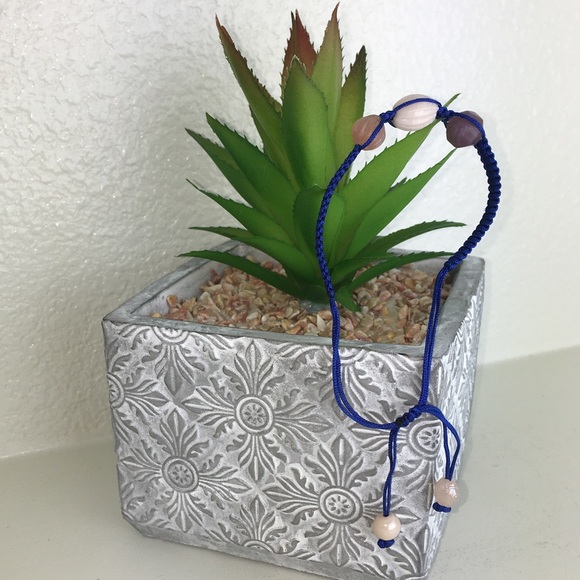 Handmade Chinese Knotting Bracelet W/ Glass Beads - Picture 5 of 7